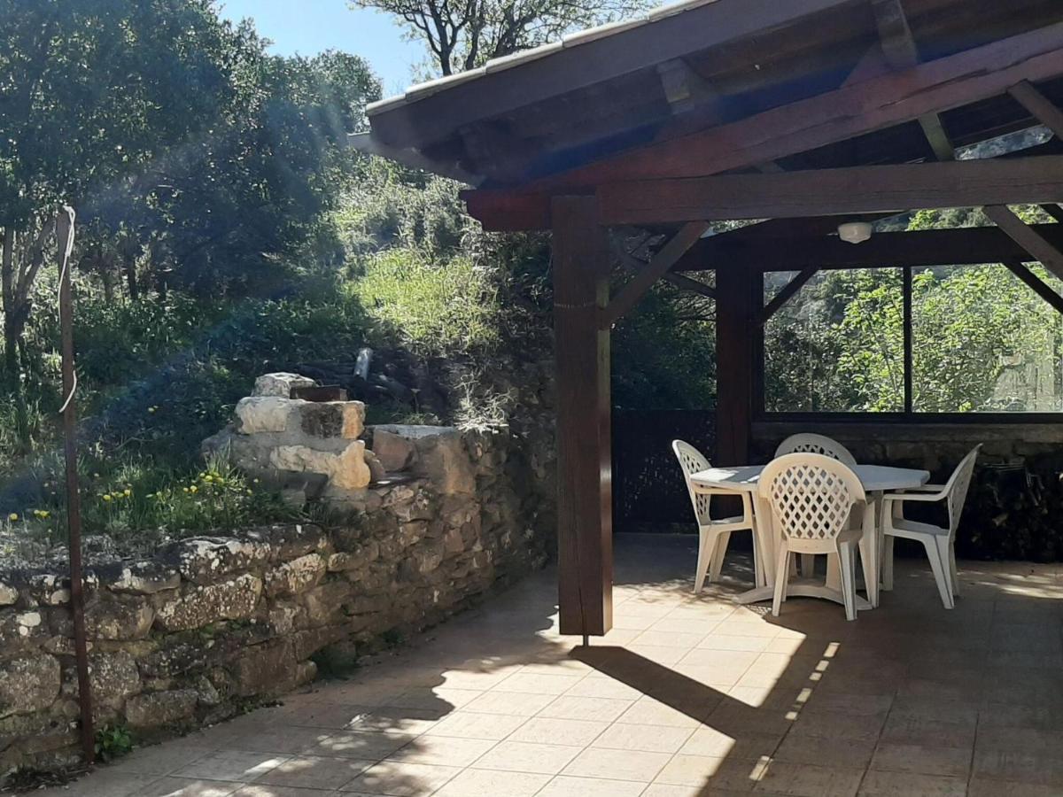 Cosy Holiday Home In Minerve With Garden ภายนอก รูปภาพ